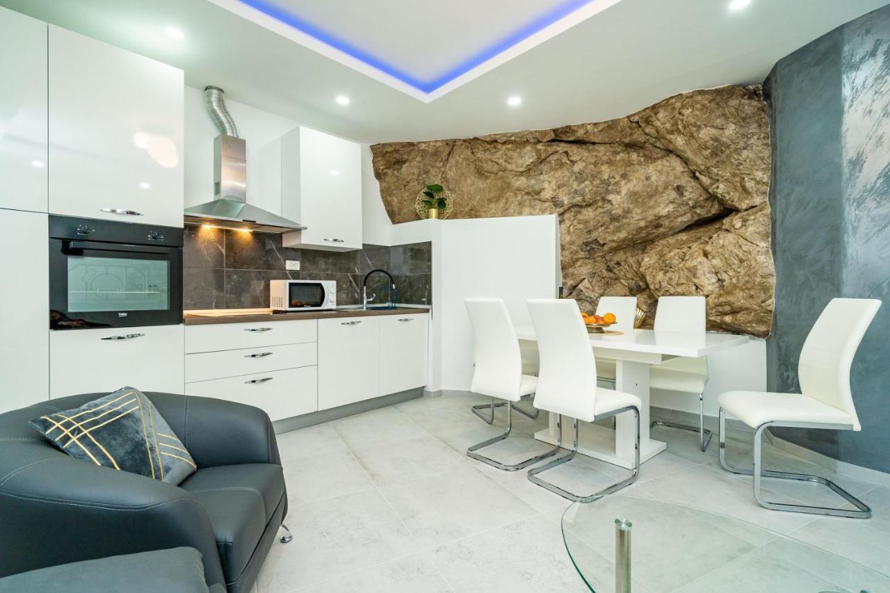 Hidden Gem Apartment Molunat Dış mekan fotoğraf