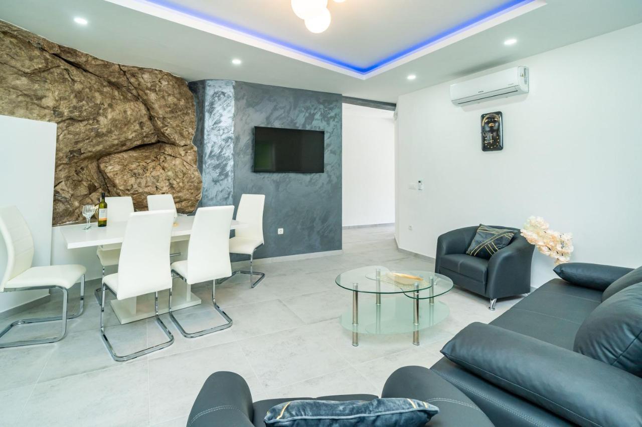 Hidden Gem Apartment Molunat Dış mekan fotoğraf